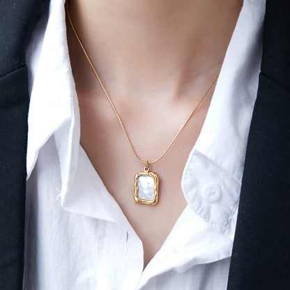 Mother of Pearl Mirror Necklace
